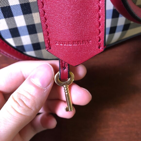 BURBERRY Horseferry Checkered Canvas and Leather Tote Bowling Bag Red/Beige - Picture 13 of 16